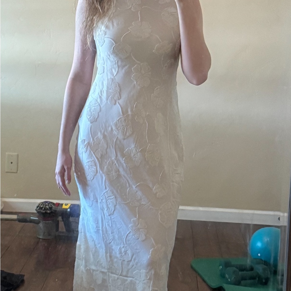 Realisation Par The Carla Dress - Picture 8 of 14